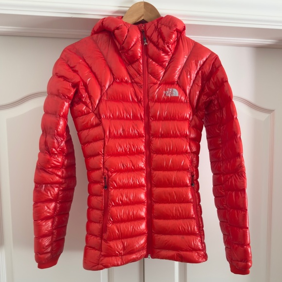 The North Face Women's Summit Series Red Puffer Jacket - Picture 1 of 5